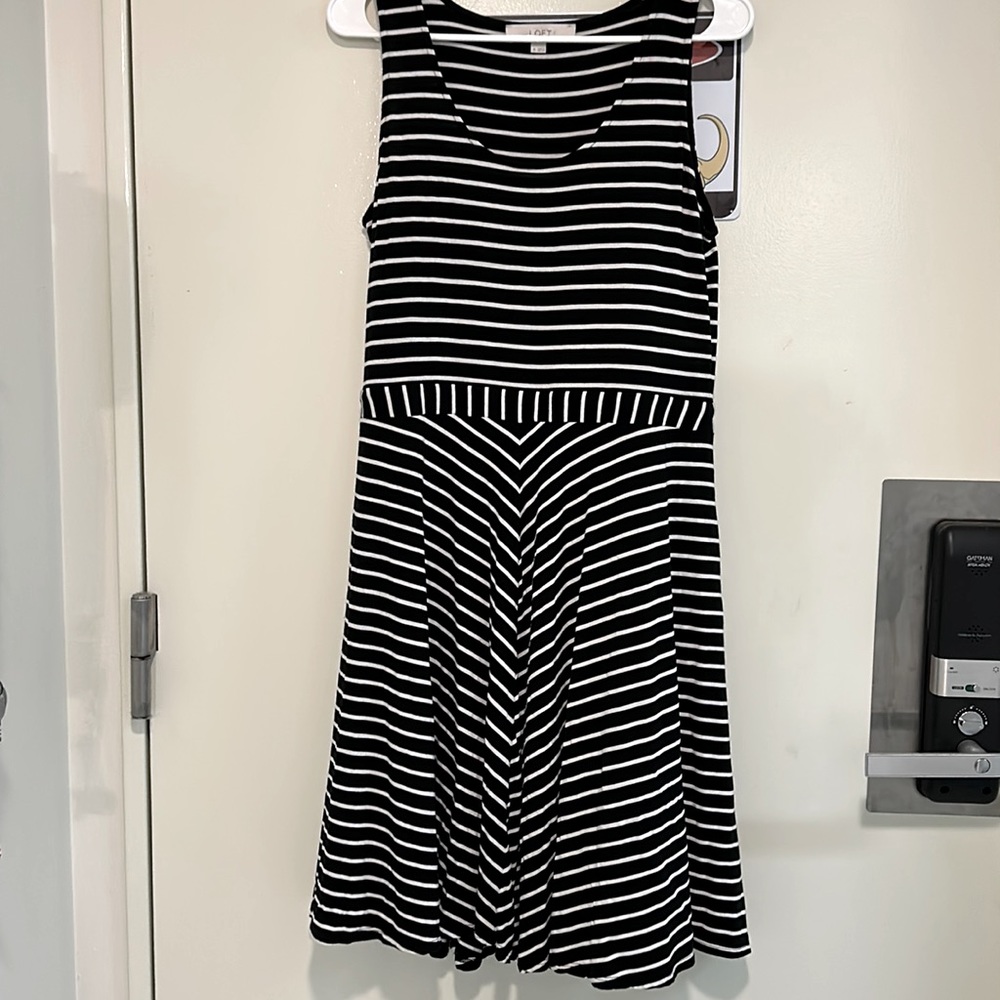 Women’s size medium Loft dress